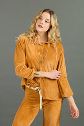 Blusa Wanda (terciopelo café claro)