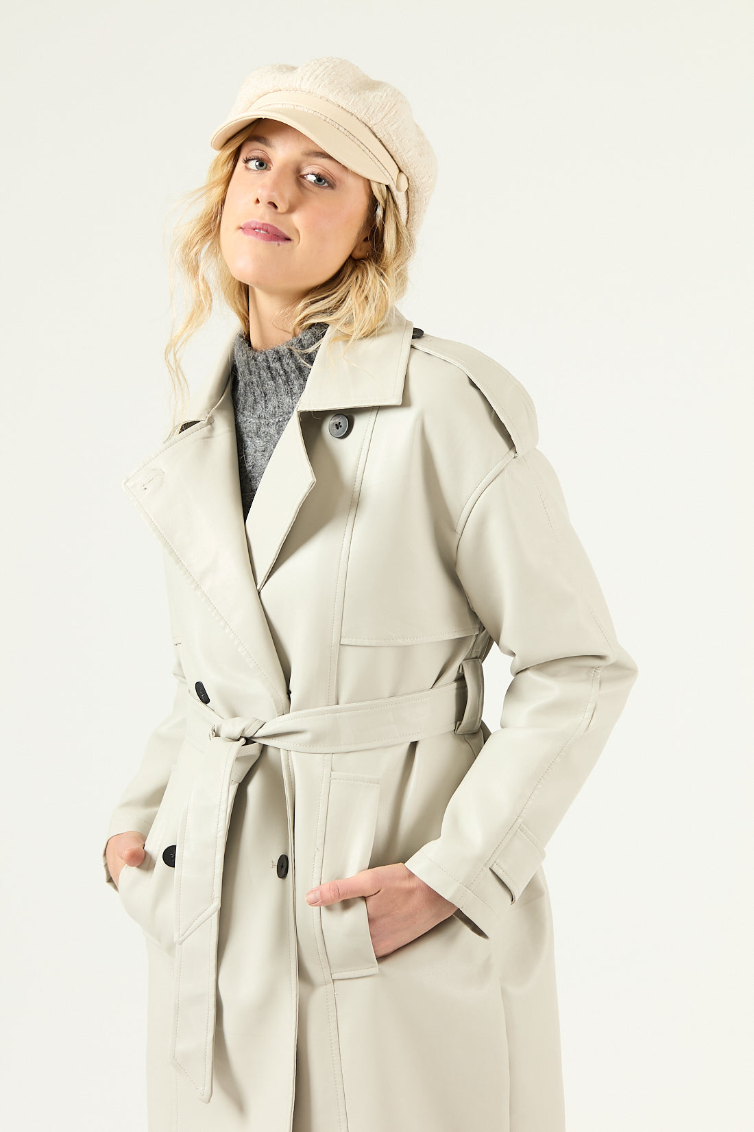 ABRIGO TRENCH